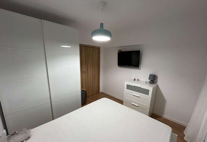 Obor inchirere apartament cu 3 camere renovat,mobila lux 5 min. Metrou Obor